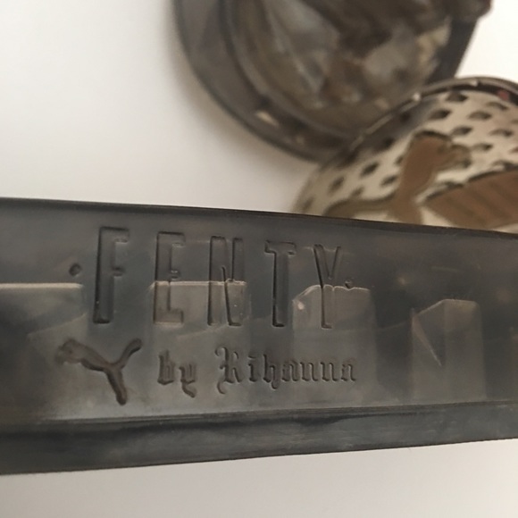 Fenty Puma by Rihanna Grey Spike Slides - Picture 4 of 7